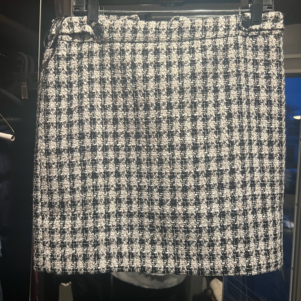 White House Black Market Black and White Tweed Mini Skirt